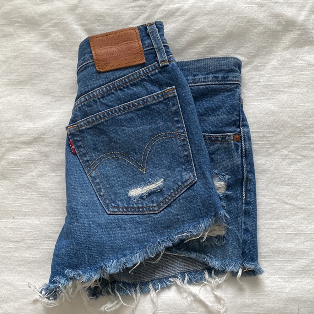Levi shorts